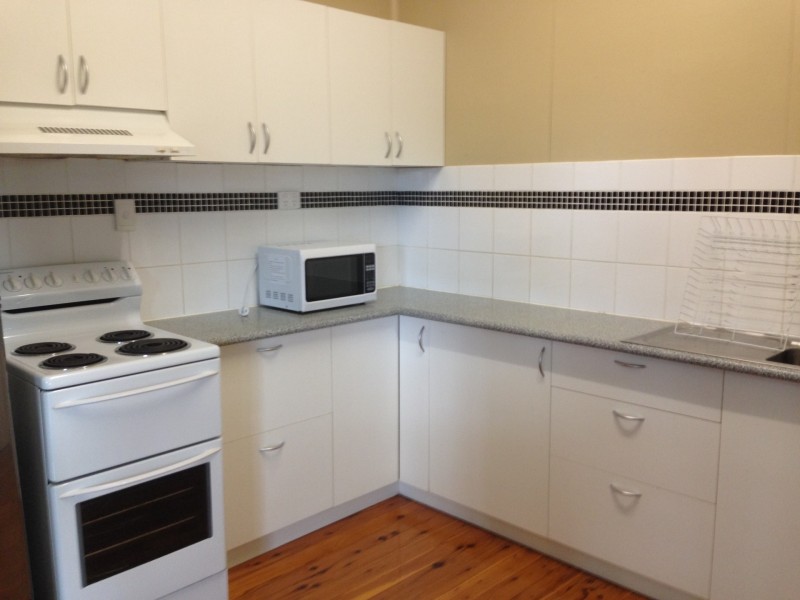 1&2/3 Robinson Street, Inglewood QLD 4387