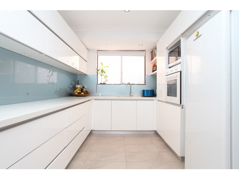 9 Andrews court, Padbury WA 6025