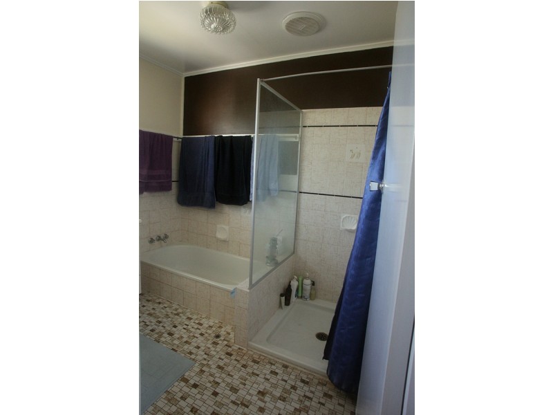 14 Pareena Cres, Mansfield QLD 4122