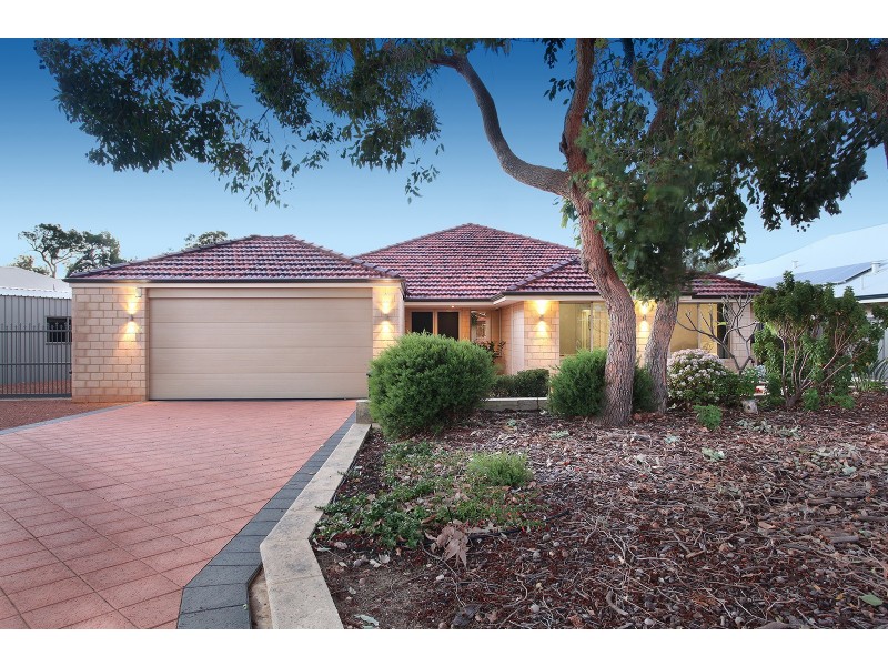 10 Wandoo Lane, Falcon WA 6210