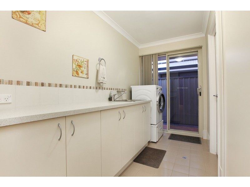 10 Wandoo Lane, Falcon WA 6210