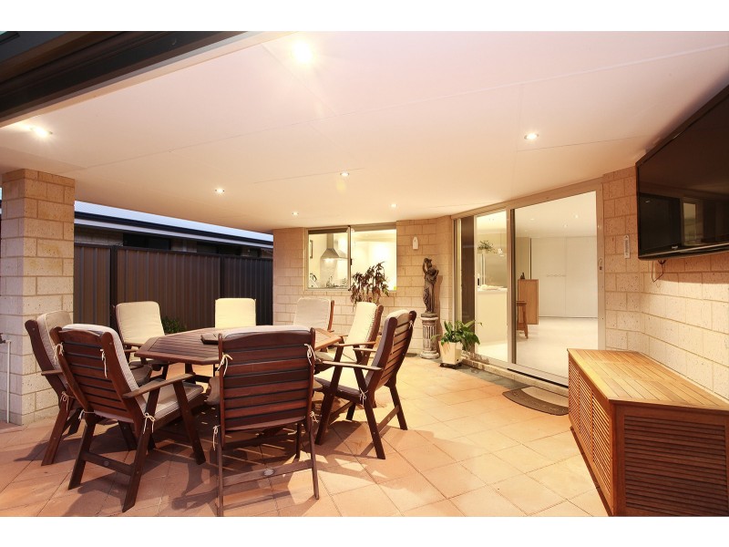 10 Wandoo Lane, Falcon WA 6210