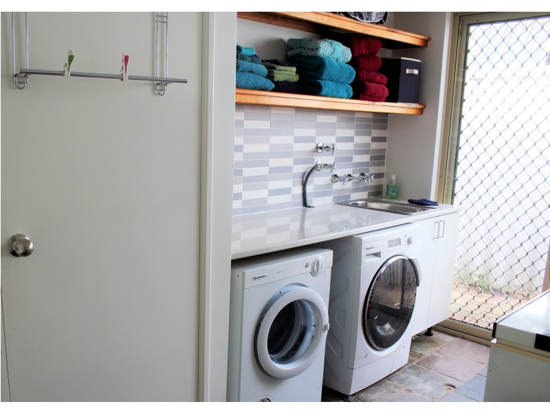 13 Manta Court, Warnbro WA 6169