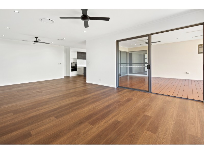 31 Stanley Drive, Cannonvale QLD 4802