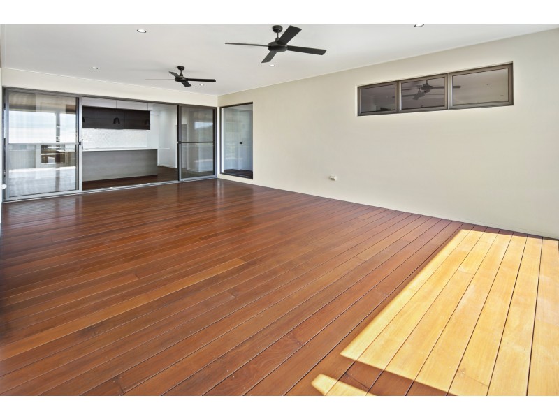 31 Stanley Drive, Cannonvale QLD 4802