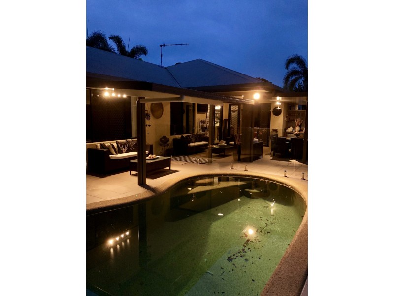 1 Helix Close, Clifton Beach QLD 4879