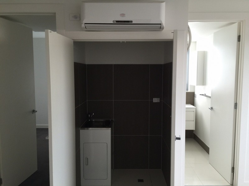 2/284-286 Neerim Road, Carnegie VIC 3163