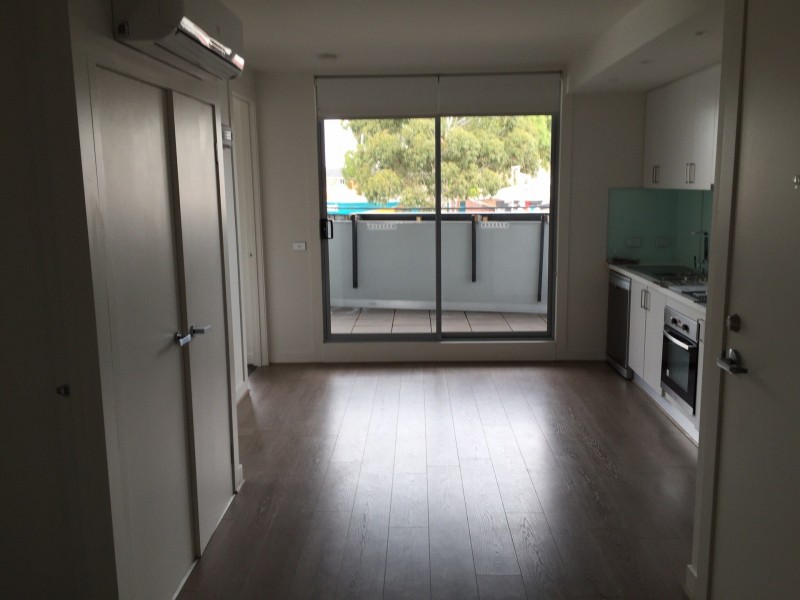 2/284-286 Neerim Road, Carnegie VIC 3163