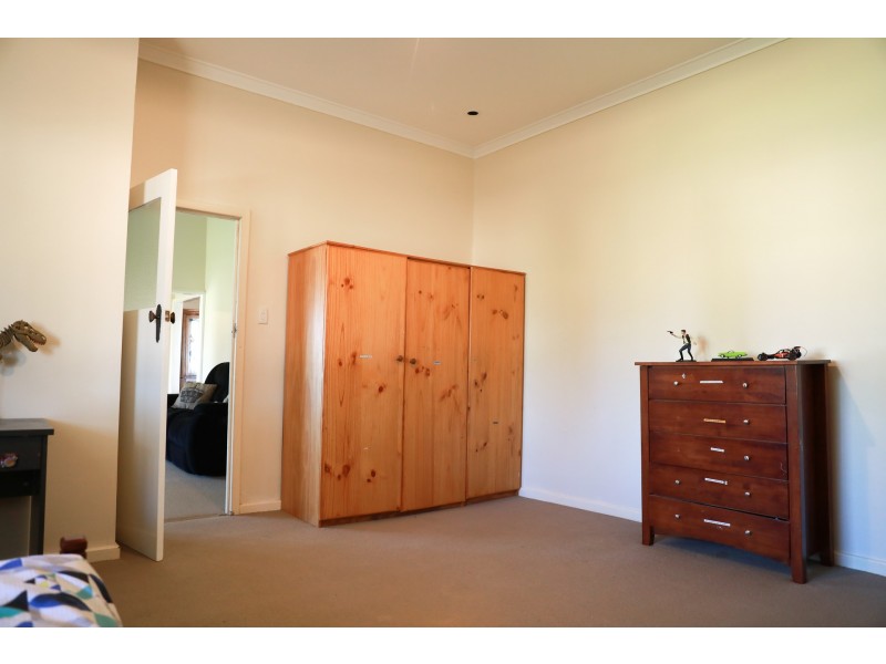 165 Bulls Head Road, Merredin WA 6415
