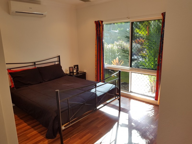 11 Eddy Street, Clifton Beach QLD 4879