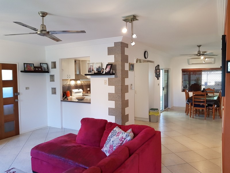 11 Eddy Street, Clifton Beach QLD 4879