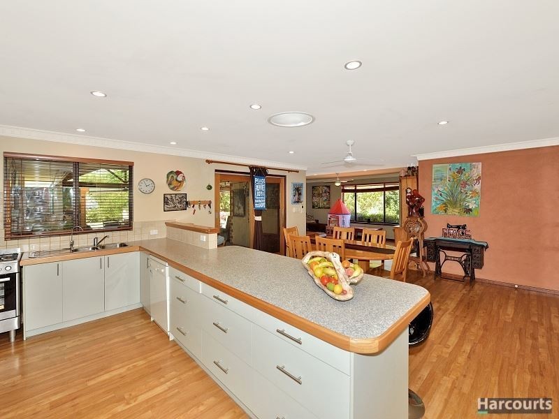 9 nutbush ave, Falcon WA 6210