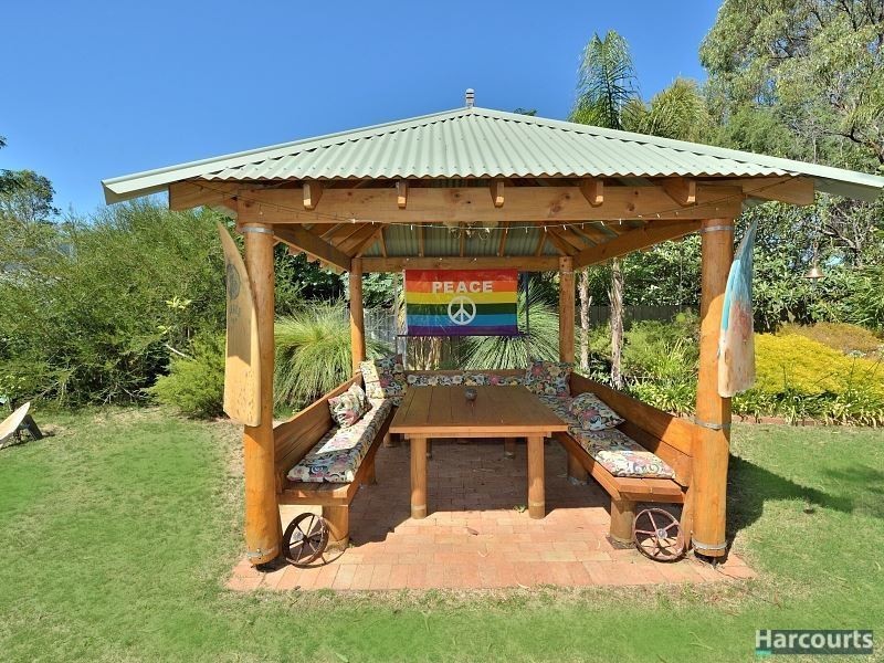 9 nutbush ave, Falcon WA 6210