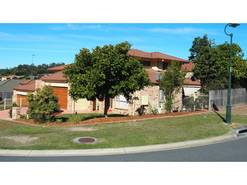 Pacific Pines QLD 4211