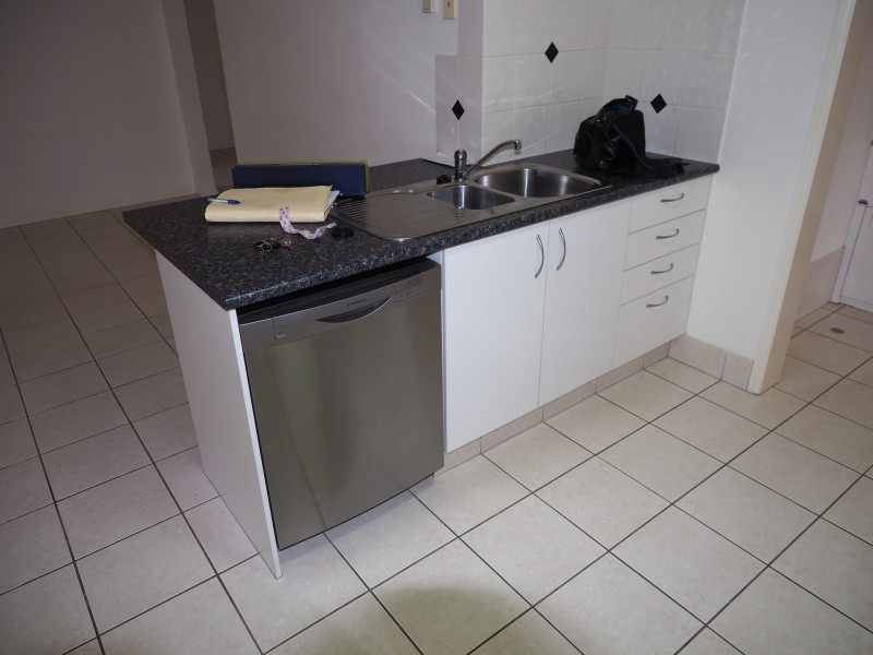 Pacific Pines QLD 4211