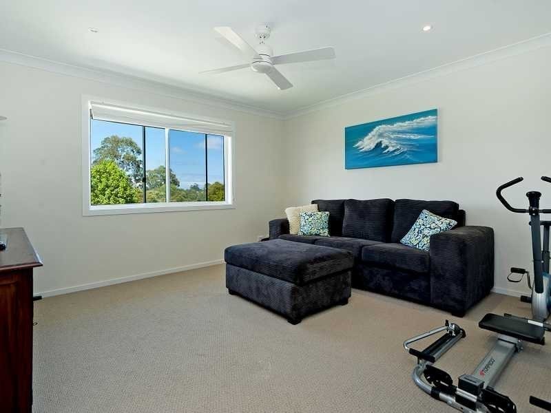 34 Ashford Road, Helensvale QLD 4212