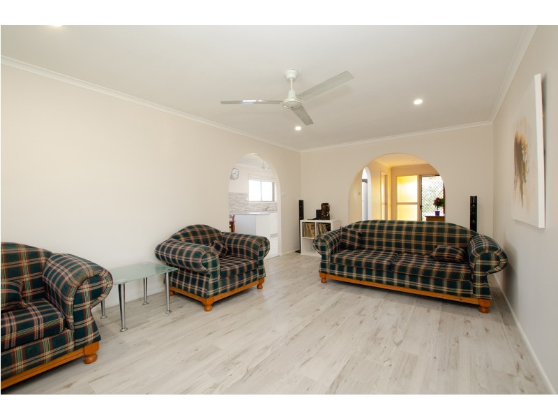 3 Harrow Close, Telina QLD 4680