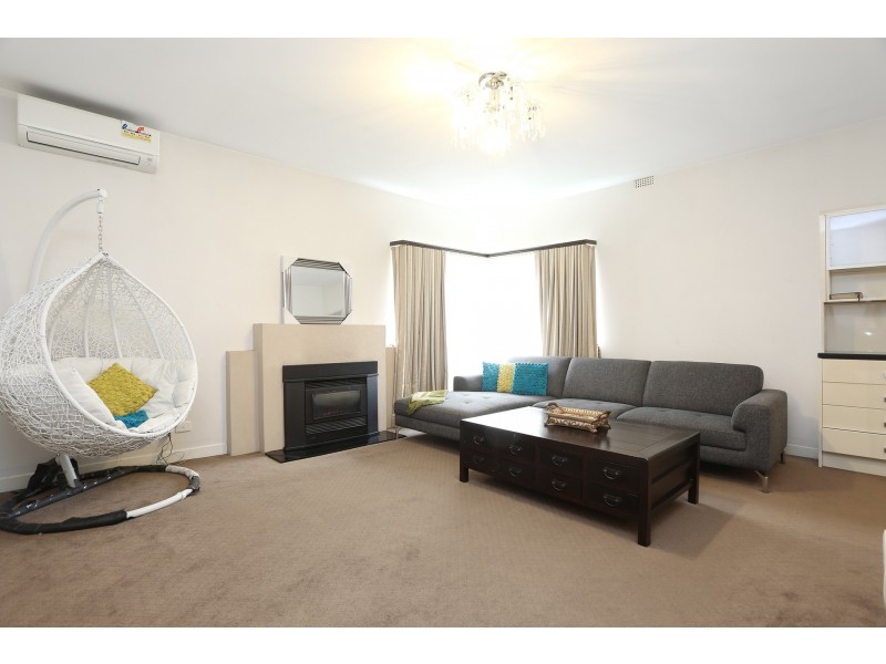 156 Warrigal Road, Mentone VIC 3194