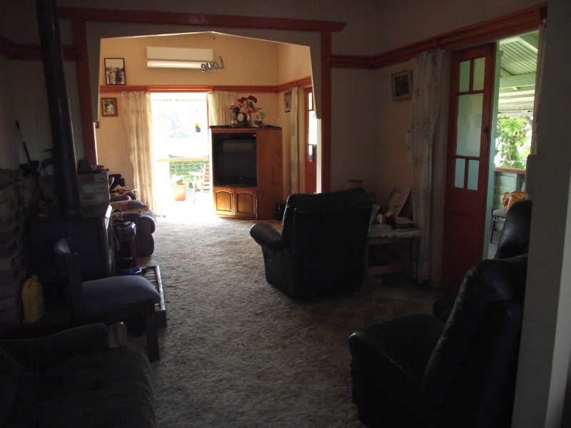 368 Glovers Tea Tree Creek Road, Silver Spur QLD 4385