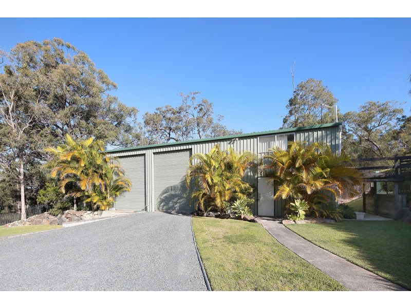 11 Peony Way, Gaven QLD 4211