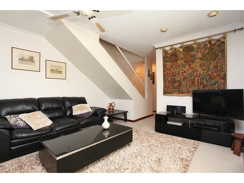 20/37 Preston Point Road, East Fremantle WA 6158