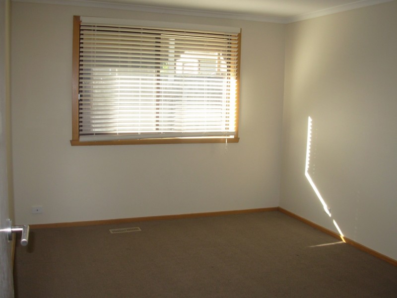 5 BRIDLE COURT, Epping VIC 3076