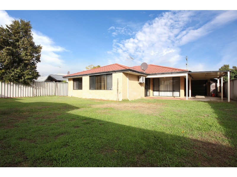 18 Colville Street, Waikiki WA 6169