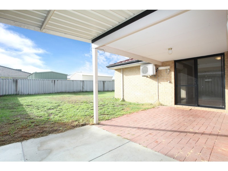 18 Colville Street, Waikiki WA 6169