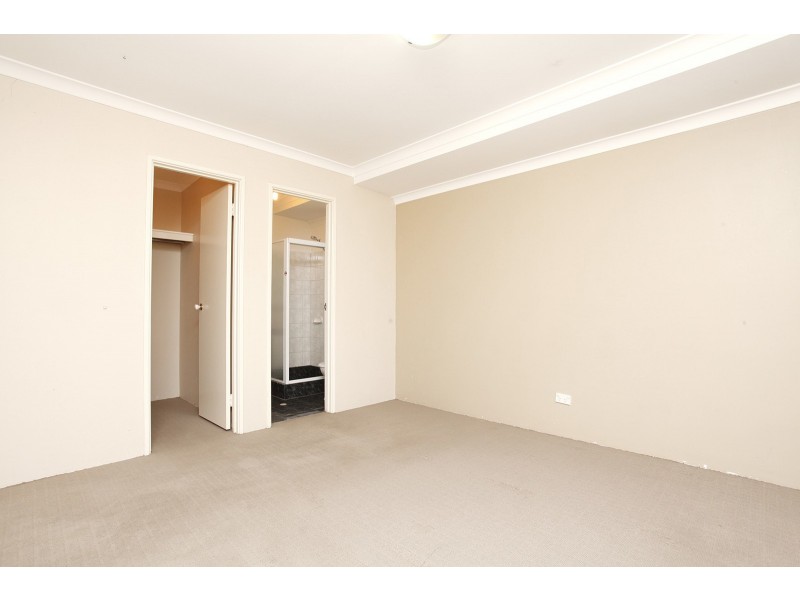 18 Colville Street, Waikiki WA 6169