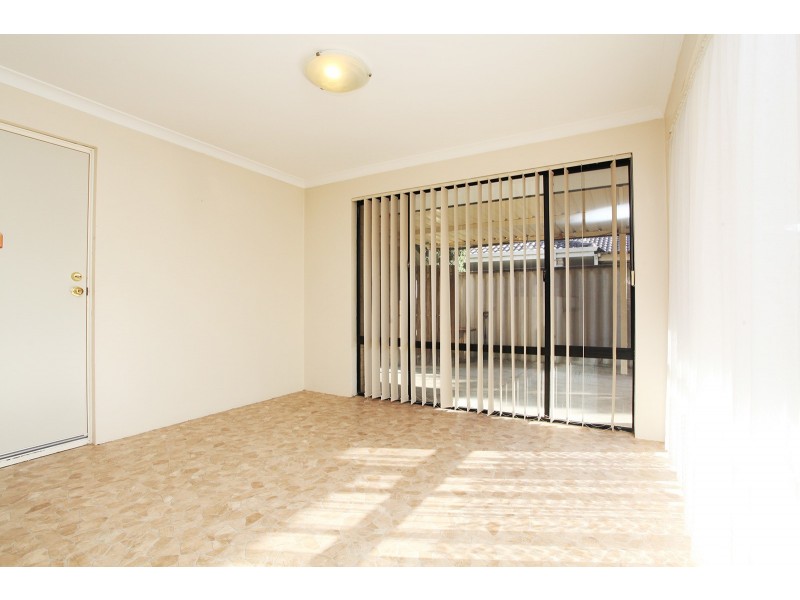 18 Colville Street, Waikiki WA 6169