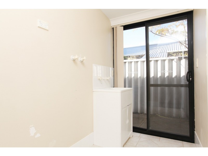 18 Colville Street, Waikiki WA 6169