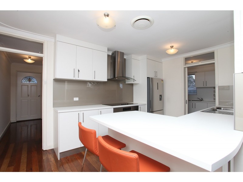 15 Murray Drive, High Wycombe WA 6057