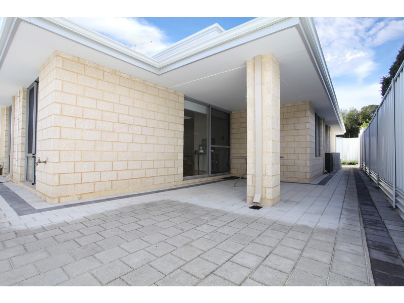 20A Murray Drive, High Wycombe WA 6057