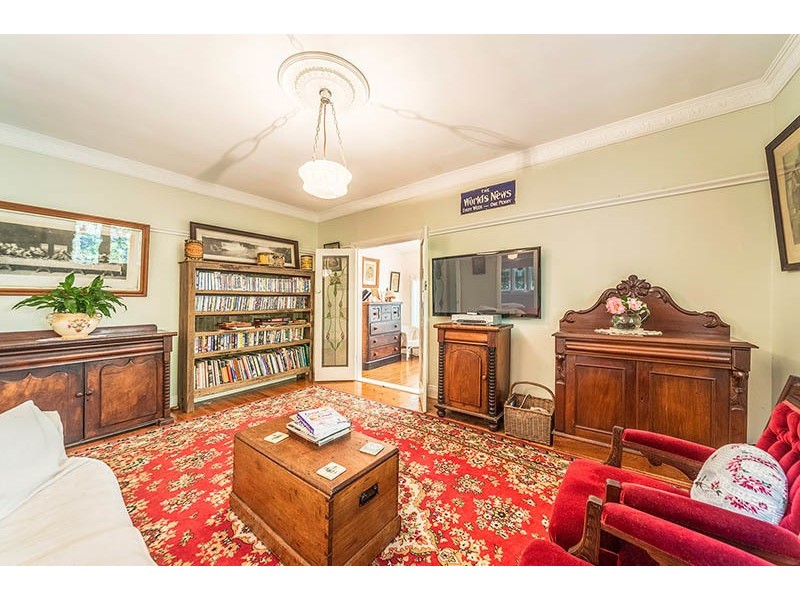 127 Moss Vale Road, Kangaroo Valley NSW 2577