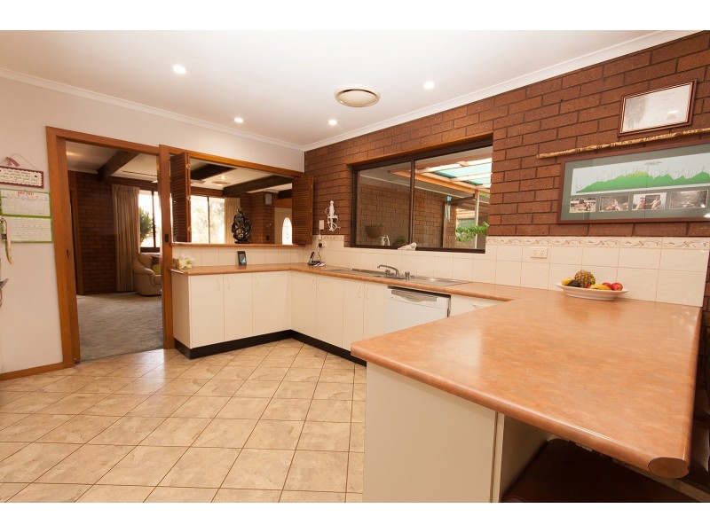 246 Bayly Street, Mulwala NSW 2647