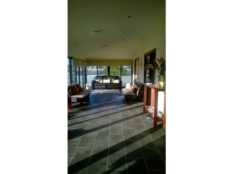 152 Casuarina Drive, Eugowra NSW 2806