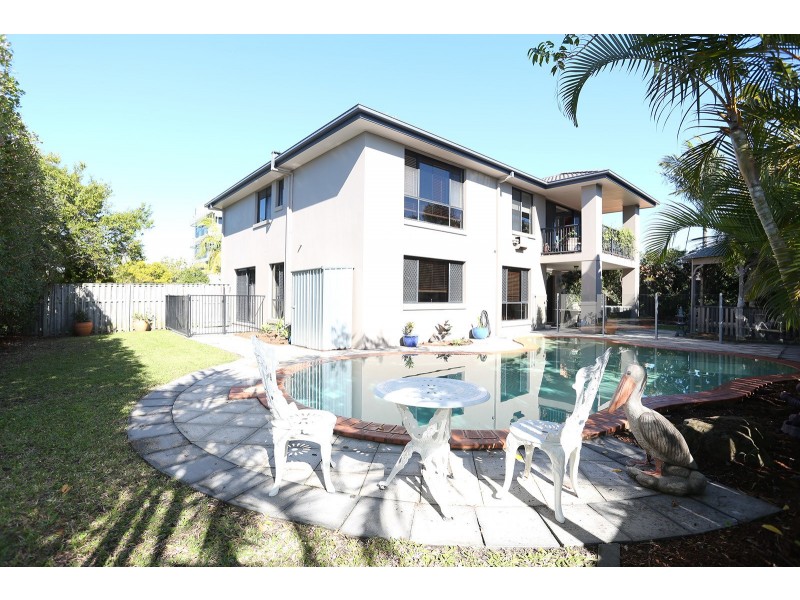 24 Protea Court, Robina QLD 4226