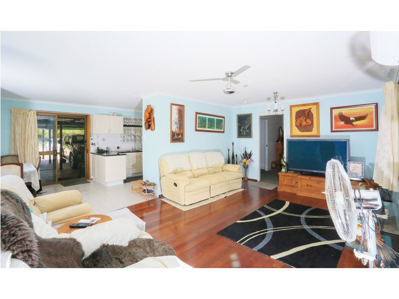 37 Finuge Court, Tinana QLD 4650