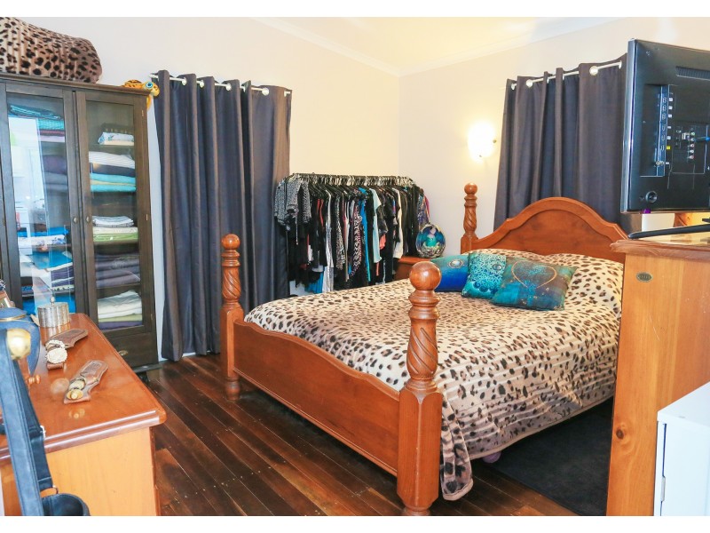 37 Finuge Court, Tinana QLD 4650