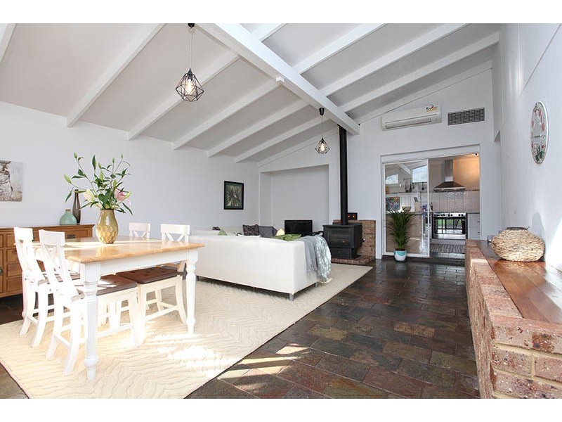 6 Heaton Way, Safety Bay WA 6169