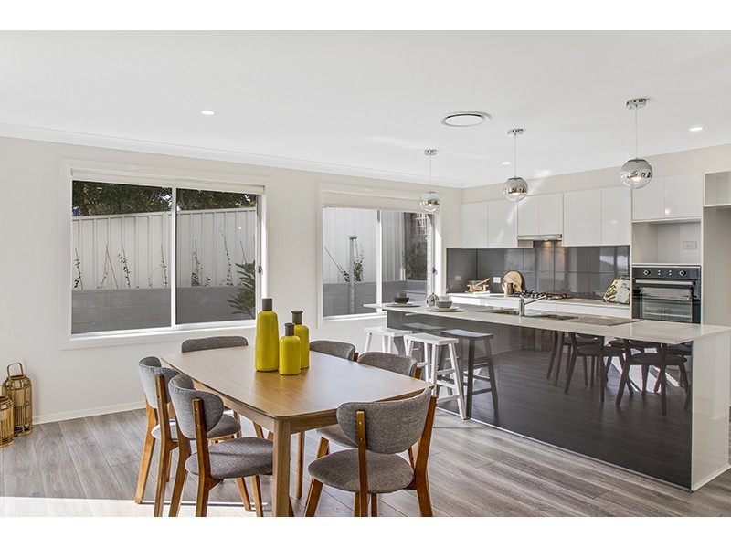 2/19 Henry Street, Merewether NSW 2291