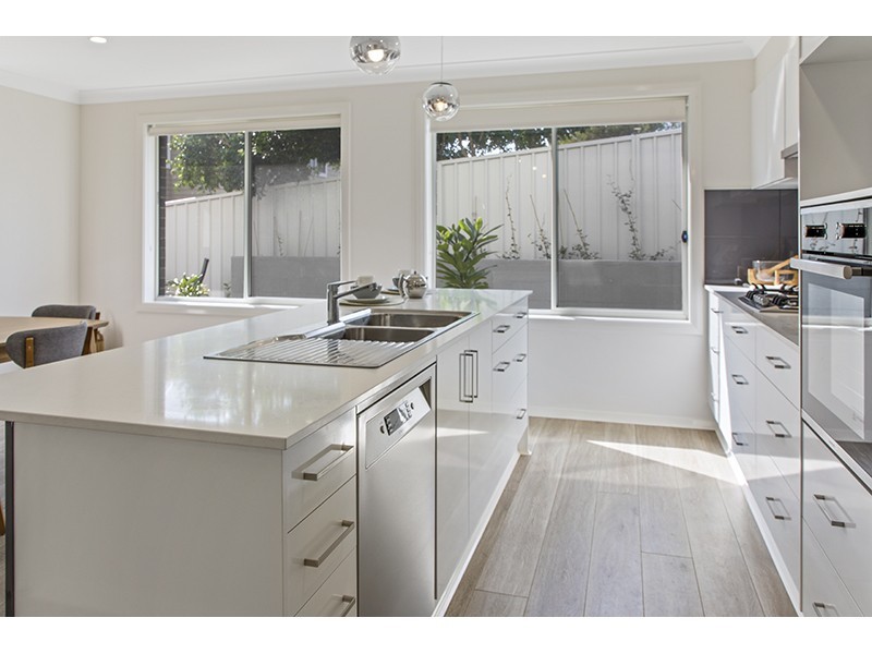 2/19 Henry Street, Merewether NSW 2291