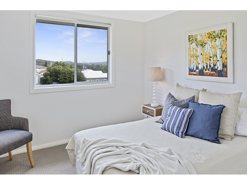 2/19 Henry Street, Merewether NSW 2291