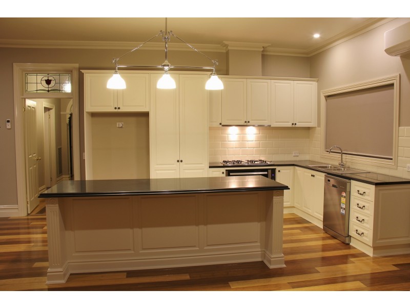 30 Napier Street, Maryborough VIC 3465