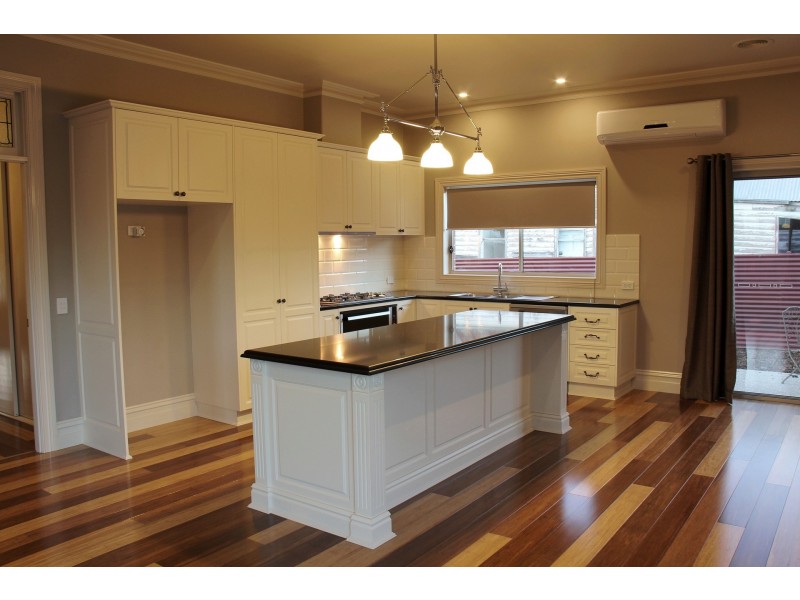 30 Napier Street, Maryborough VIC 3465