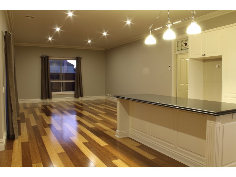 30 Napier Street, Maryborough VIC 3465