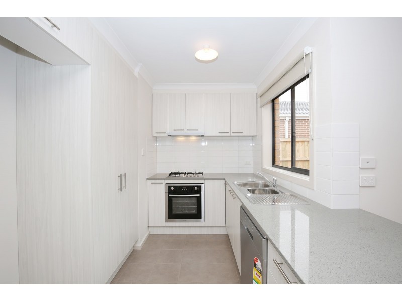 23 Cherrington Avenue, Officer VIC 3809