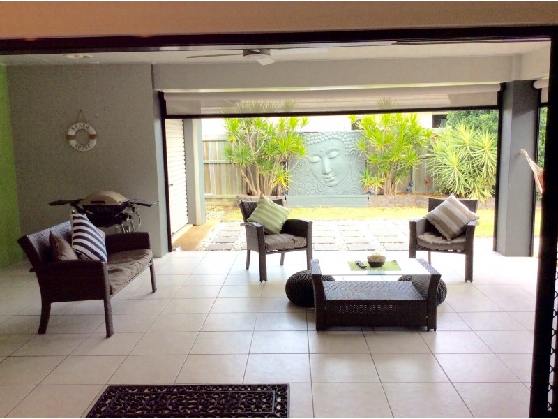 12 Parkside Parade, Bargara QLD 4670