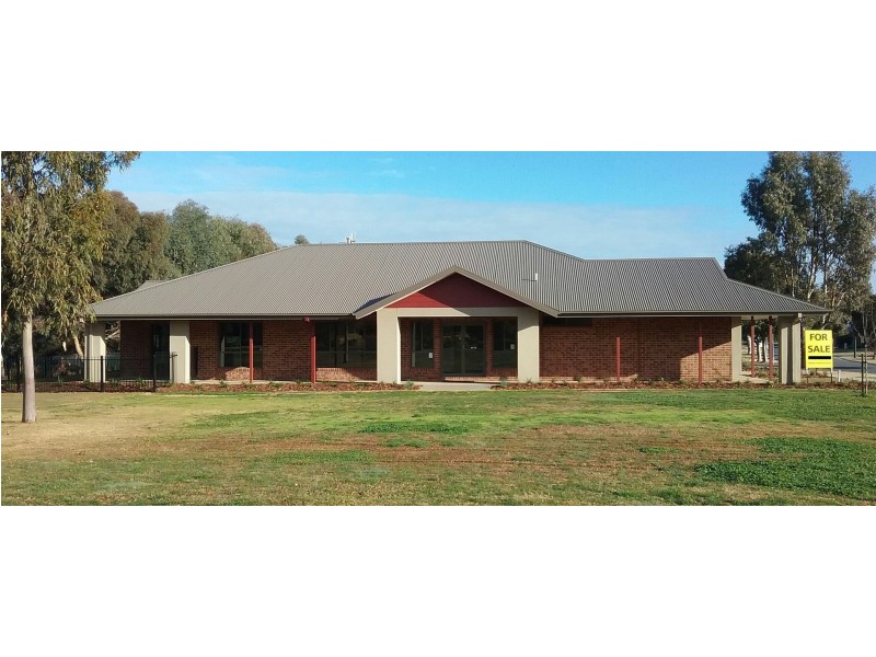 1 Phillip Hyland Drive, Yarrawonga VIC 3730