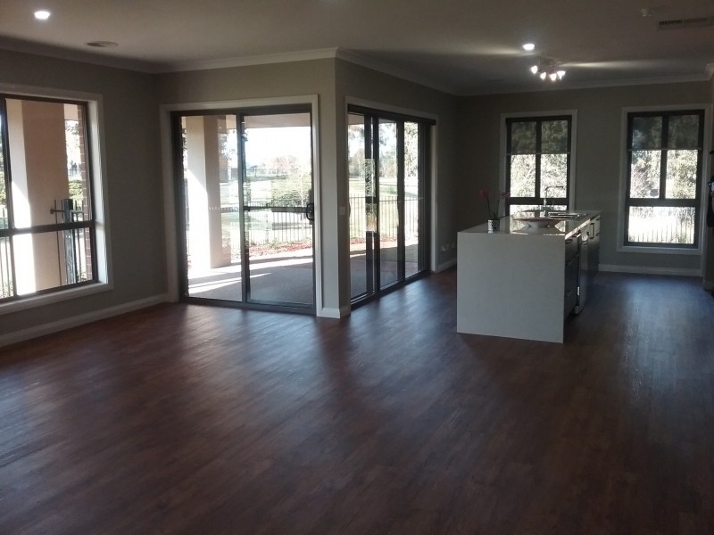 1 Phillip Hyland Drive, Yarrawonga VIC 3730